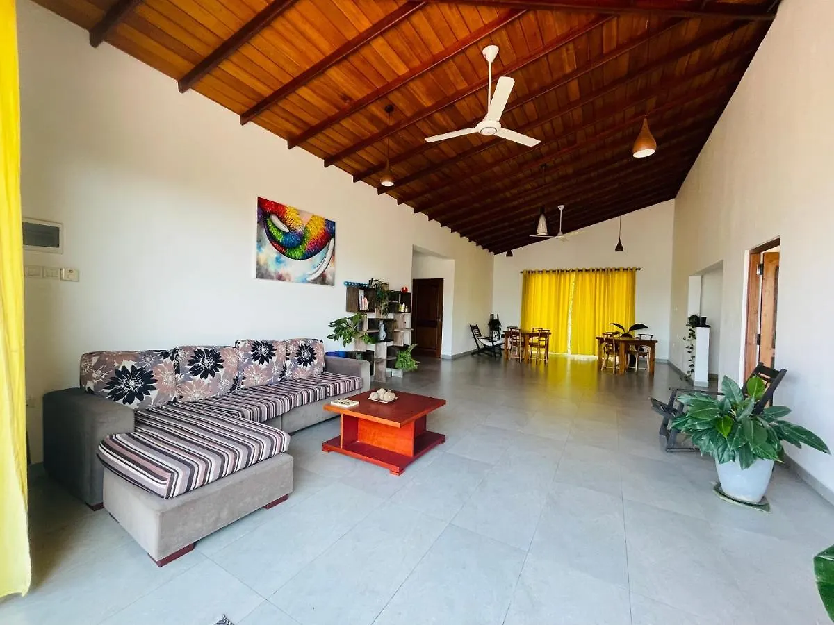 Feel Home Kandy Homestay